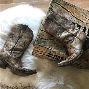 Corral Vintage Cowboy Boots